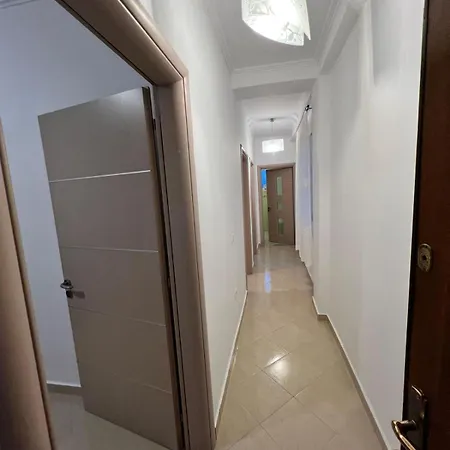 Noah Apartment